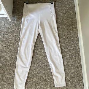 Athleta - White Stay Fly 7/8 Tight- XS